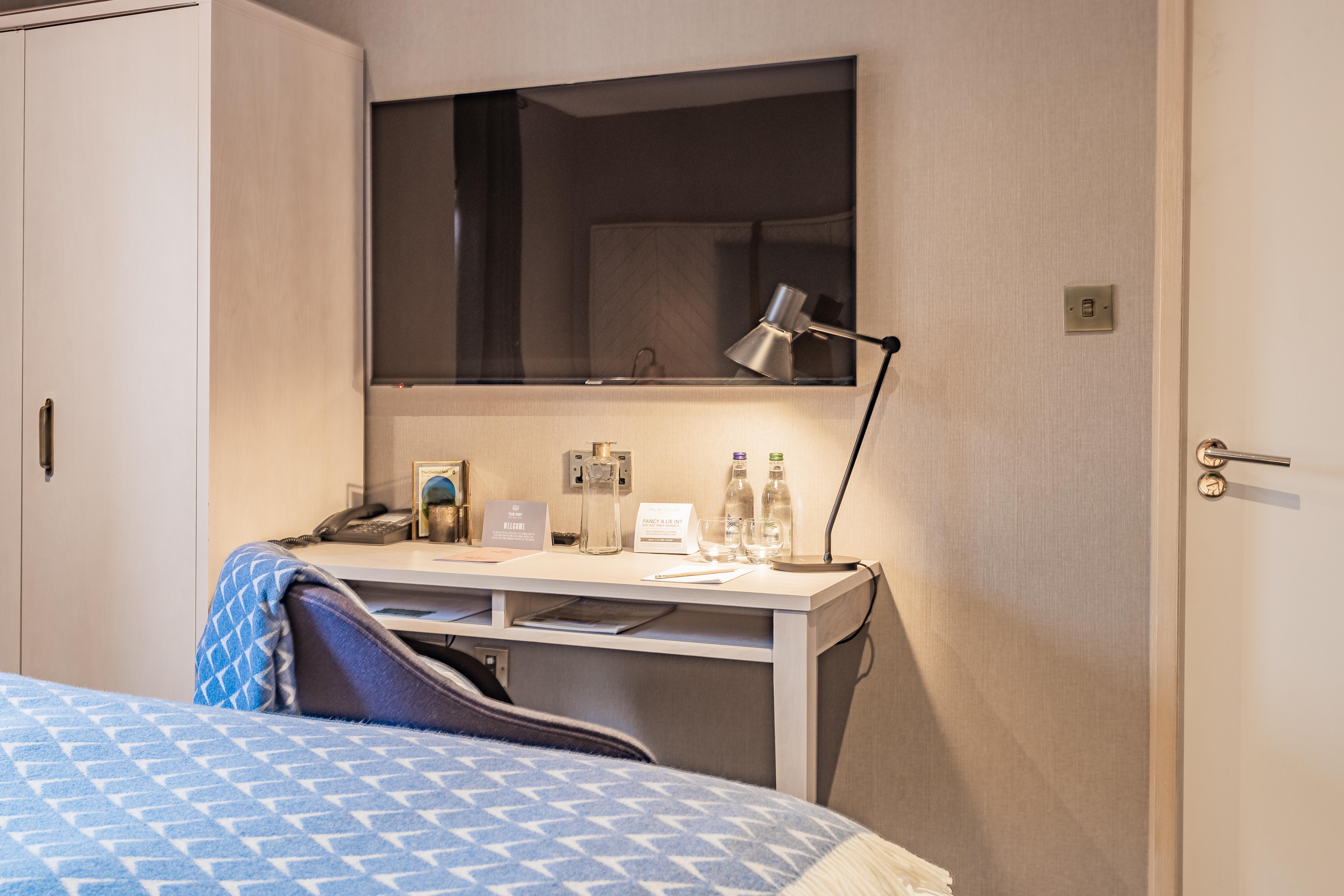 Palm Court Hotel Aberdeen Dış mekan fotoğraf